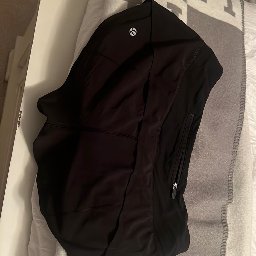 Black Speed Up Lululemon Shorts